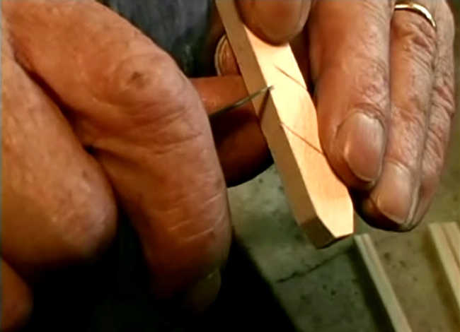 He Makes 10 Cuts In A Single Block Of Wood. The Result? Mind Blowing!