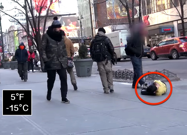 A Freezing Homeless Child Is Completely Ignored, Until This Happens.