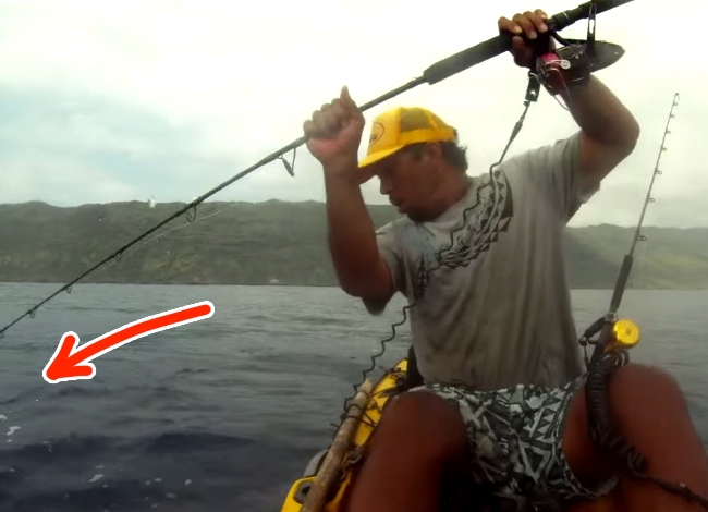 What Happened To This Guy While Kayak Fishing Is Absolutely Terrifying