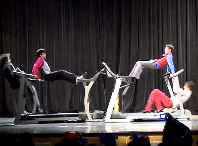 Using 8 Treadmills, These Kids Surely Won First Prize In Their High School Talent Show