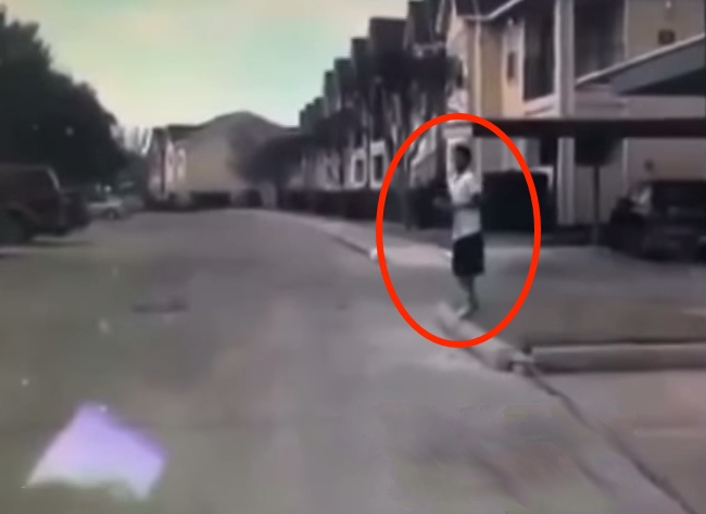 Police Officer Sees A Lonely Kid On The Street. What He Does Next Is SO Sweet!