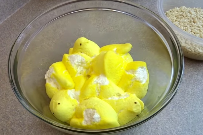 She Pours Peeps Into A Bowl, What She Does Next Had Me Craving It