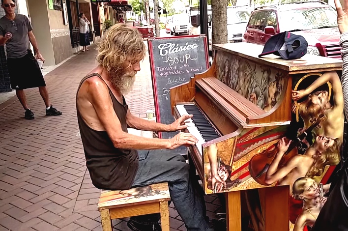 homeless-piano-florida