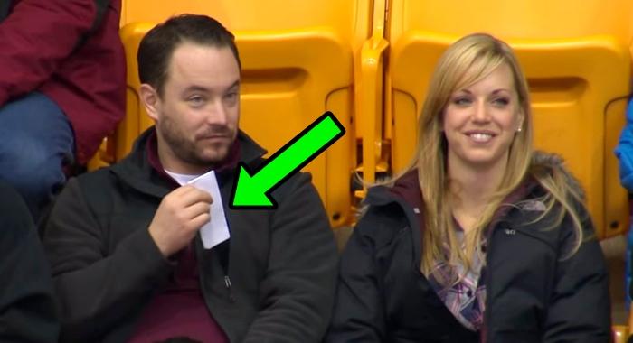 Man Pulls Out This Sign At A Hockey Game To The Shock And Delight Of The Crowd