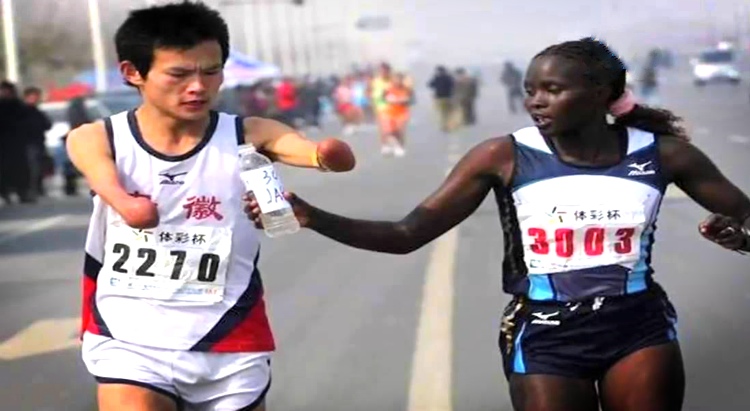 Kenyan Athlete Shows Us The True Meaning Of Sportsmanship