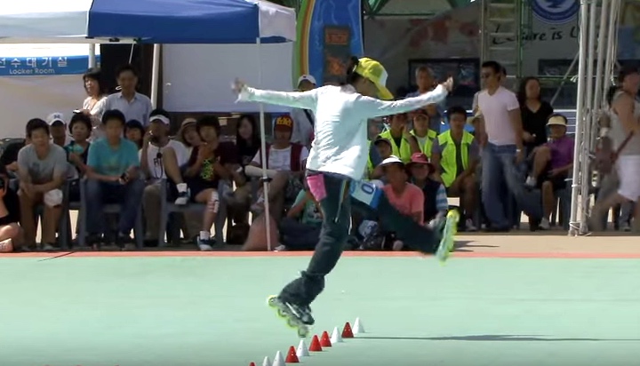 Chinese Inline Skater Has Some Serious Moves