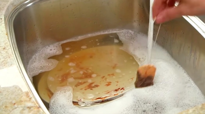 Old Tea Bags Find New Uses In This Helpful Video