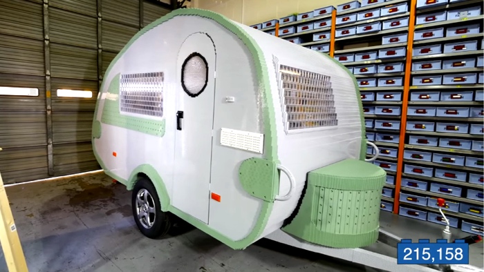 Life-Sized Trailer Caravan Made From 215,158 LEGO Bricks
