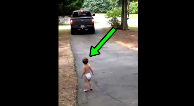 Baby Tells His Father How Much He Loves Him Before Going To Work