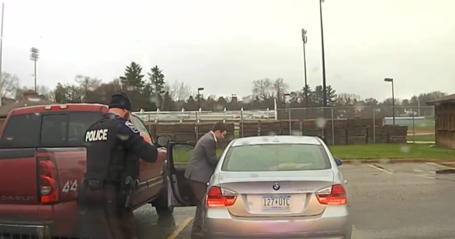 Police Officer Pulls Over Student And Helps Him Tie His Tie