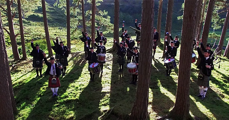 The Piano Guys Combine Scottish Culture with Amazing Grace
