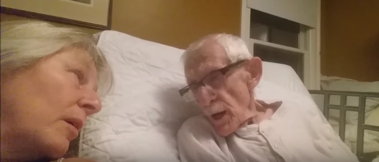 Daughter Has Heartfelt Conversation With Her Father When Asking If He Has Alzheimer’s