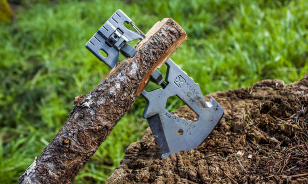The KLAX – Axe Multi-Tool System In The Form Of A Lumberjack Head