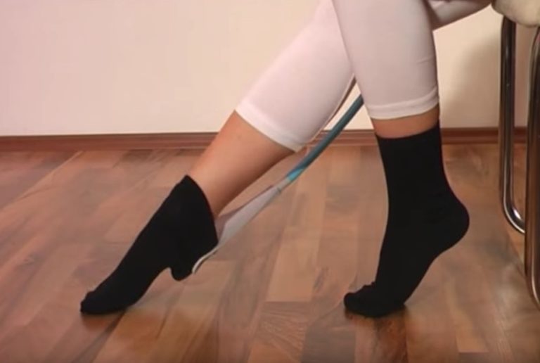 SockAid Put on Your Socks with Just One Hand