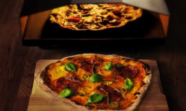 Uuni 3 – World’s Best Portable Wood-Fired Oven for Pizzas