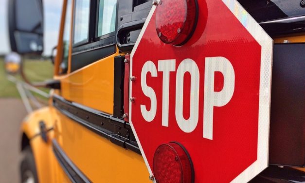 Bus Driver Writes Note to Kids’ Parents When She Notices Their Behavior