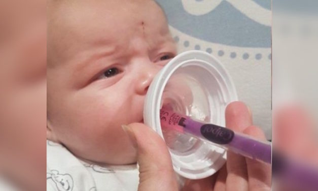 Mom Comes Up with the Best Way to Give Your Baby Medicine Without Them Spitting It Up
