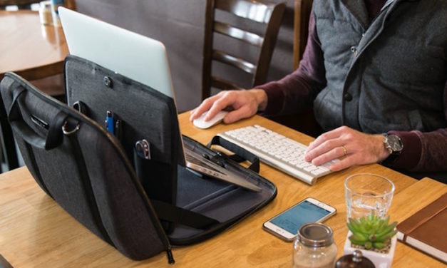 MOBICASE: The Functional Laptop Bag for Working on the Go
