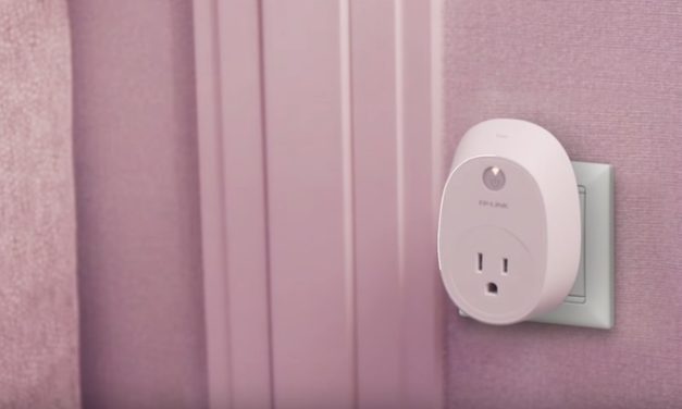 TP-Link Smart Plug: Control Your Outlets from Anywhere with Internet