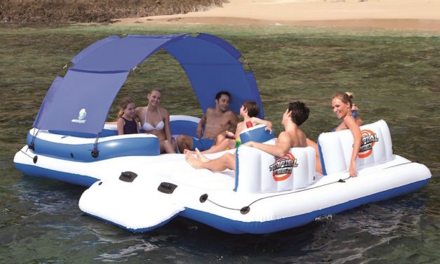 The 7 Best Lake Floats You Can Buy for Your Next Vacation in 2018