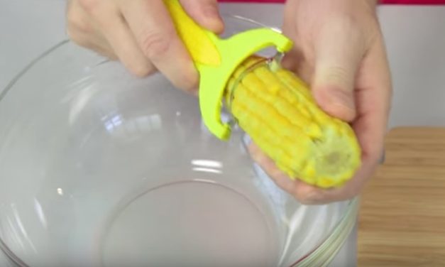 Kuhn Rikon Corn Zipper: Strip Your Corn on the Cob Quickly and Easily