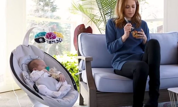 4moms Mamaroo: Bluetooth-Enabled Baby Swing Controls Motion & Sound