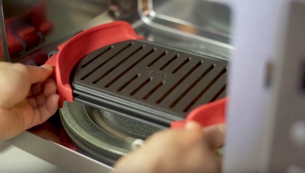 Lekue Microwave Grill: Use the Microwave to Cook Grilled Dishes